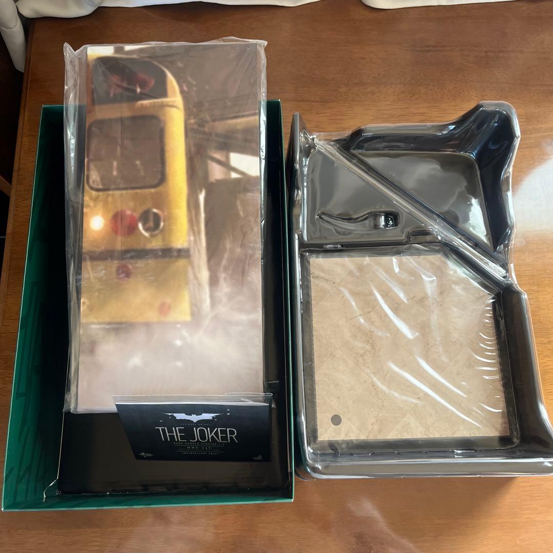 【ムービー・マスターピース】 ダークナイト1/6ジョーカー（銀行強盗／２.０版）