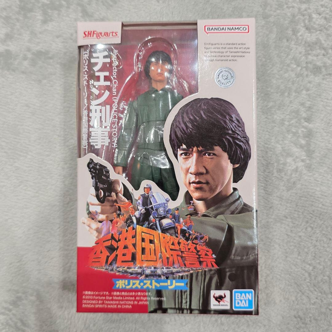 ジャッキーチェン　ポリスストーリー　チェン刑事　フィギュア　バンダイ　atmos