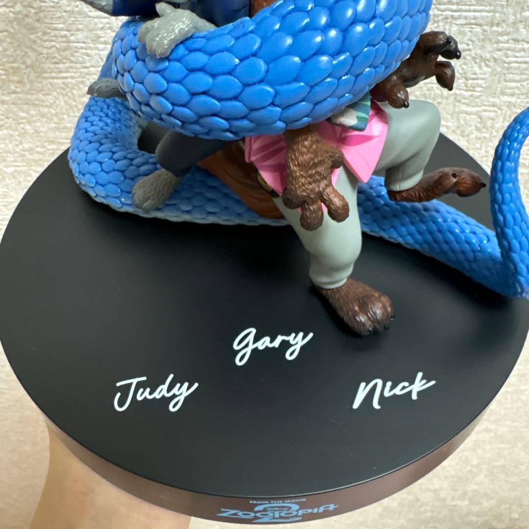 一番くじ　ズートピア2 ポスターフィギュア　 A賞