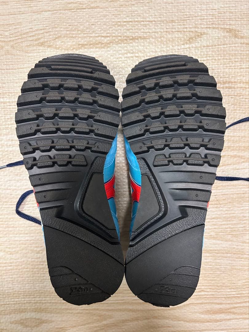 【美品】ミズノ ビルトトレーナー2 23.5cm