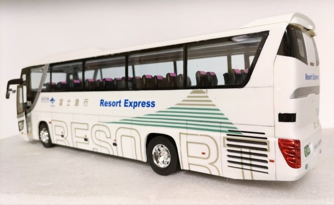 1/32 富士急バス 新社名ロゴ仕様(いすゞガーラSHD)素人組立品