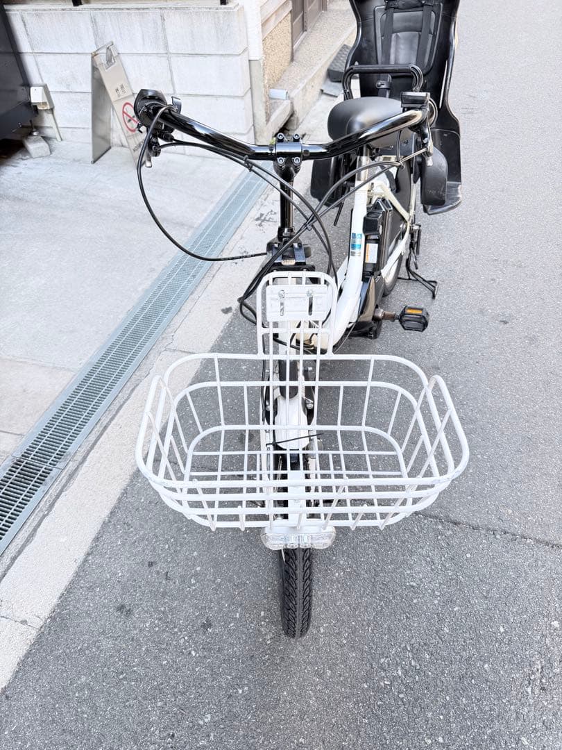 子供乗せ　ブリヂストン　BIKKE 電動アシスト自転車 チャイルドシート付き
