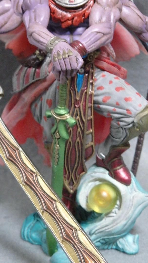 ファイナルファンタジー マスタークリーチャーズ ギルガメッシュ フィギュア