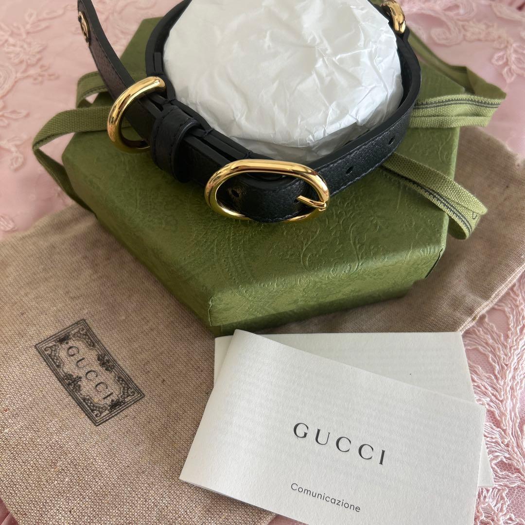 GUCCI ブラックレザー首輪 ゴールド金具