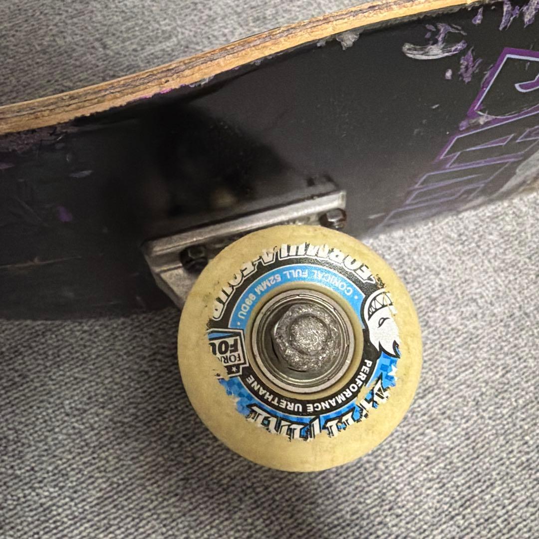 スケボーTHRASHER×PRIMITIVEデッキ 8インチ コンプリート