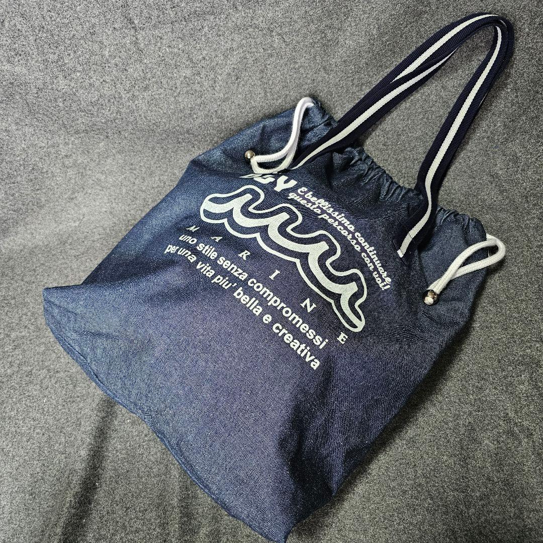 【ムータマリン】ロゴマーク多数 肩掛けデニムトートバッグ 男女兼用