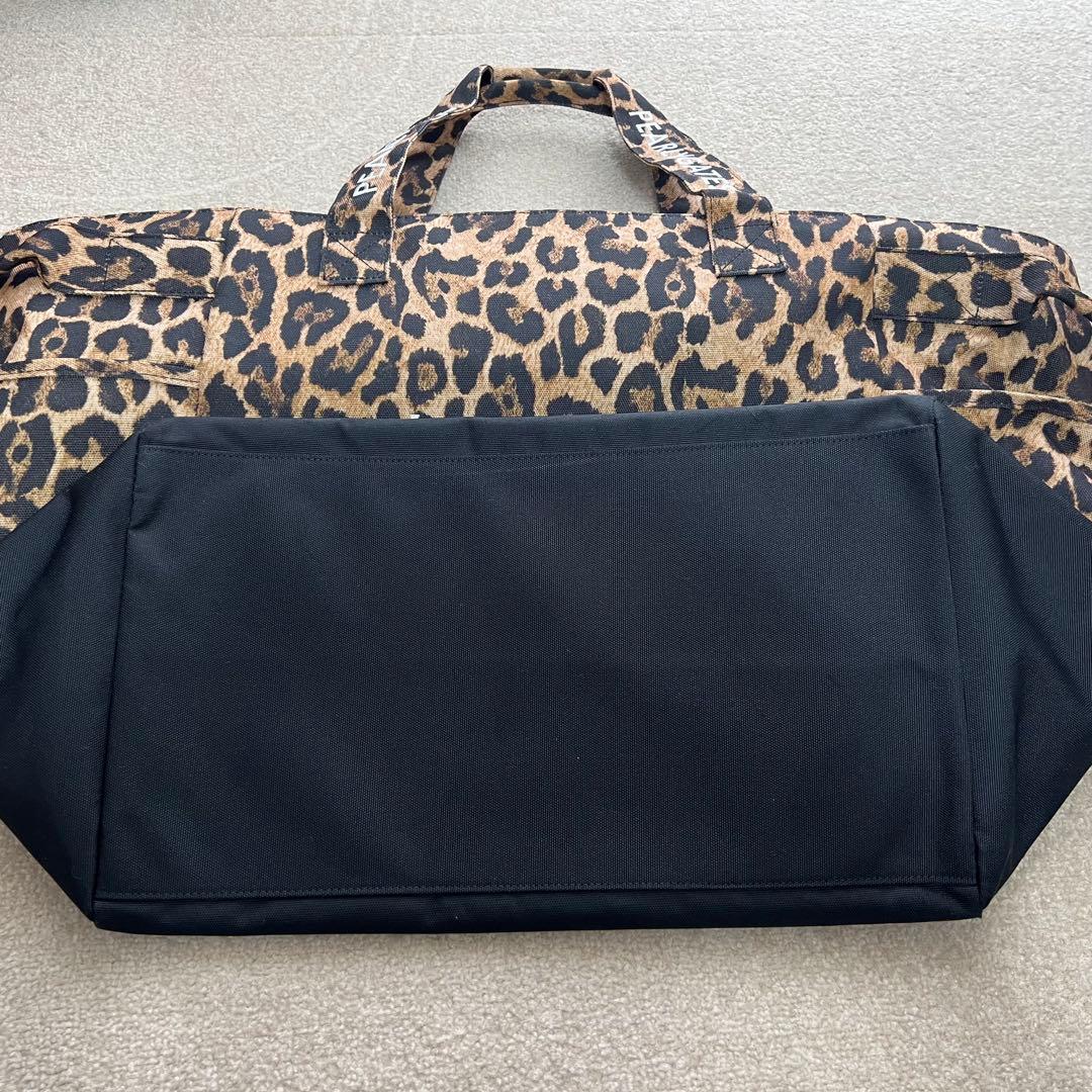 美品PEARLY GATES レオパード柄　ロッカーバッグ