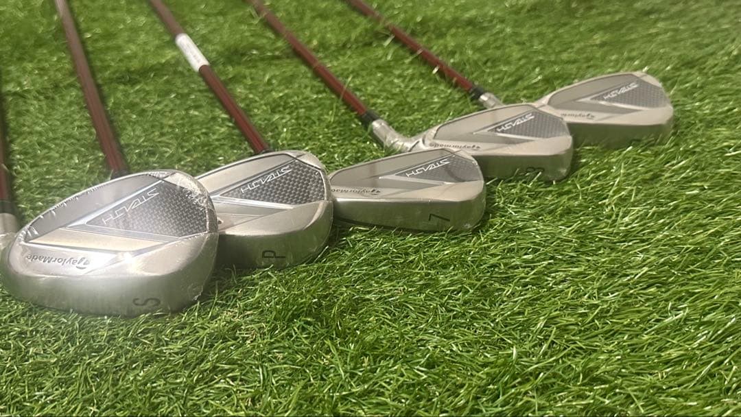 【新品未使用】テーラーメイド レディースゴルフセット / パーリーゲイツ バッグ