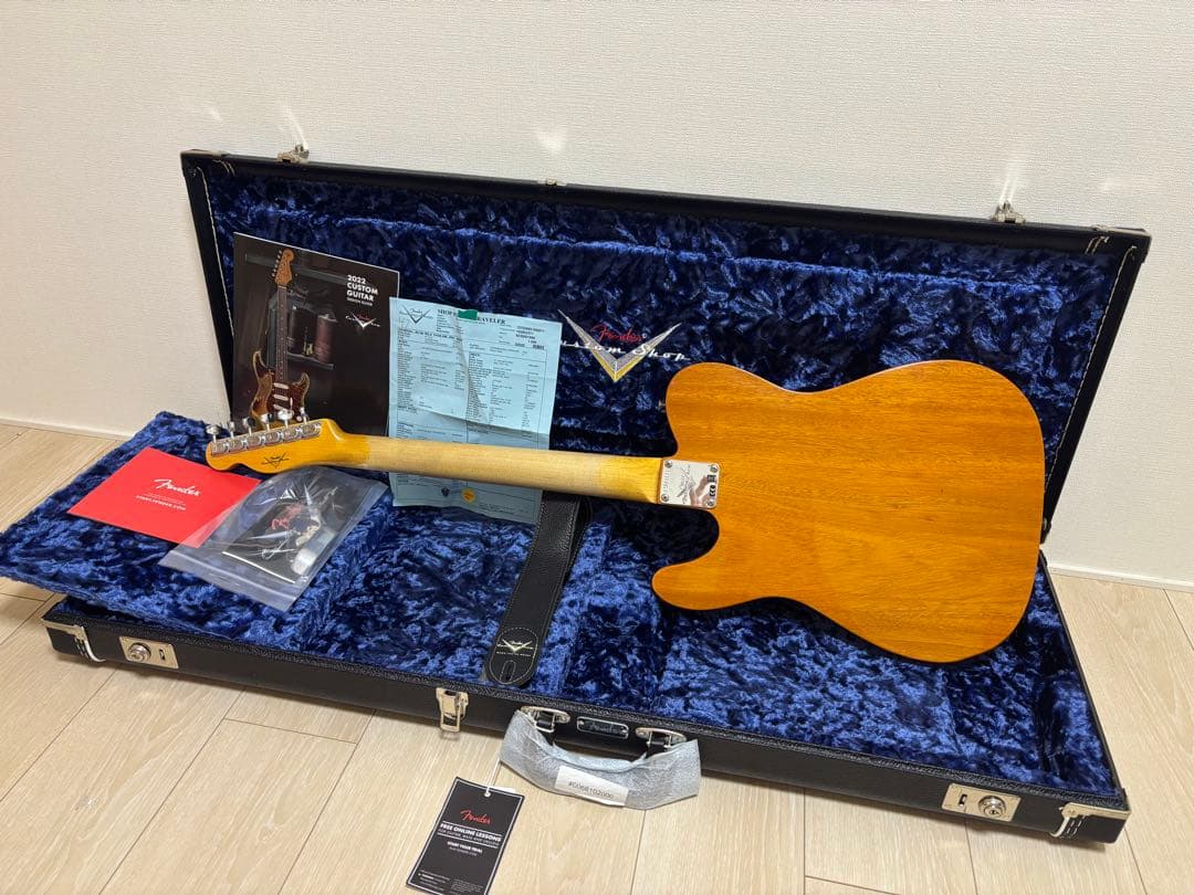 Fender customshop Telecaster ‘68シンライン