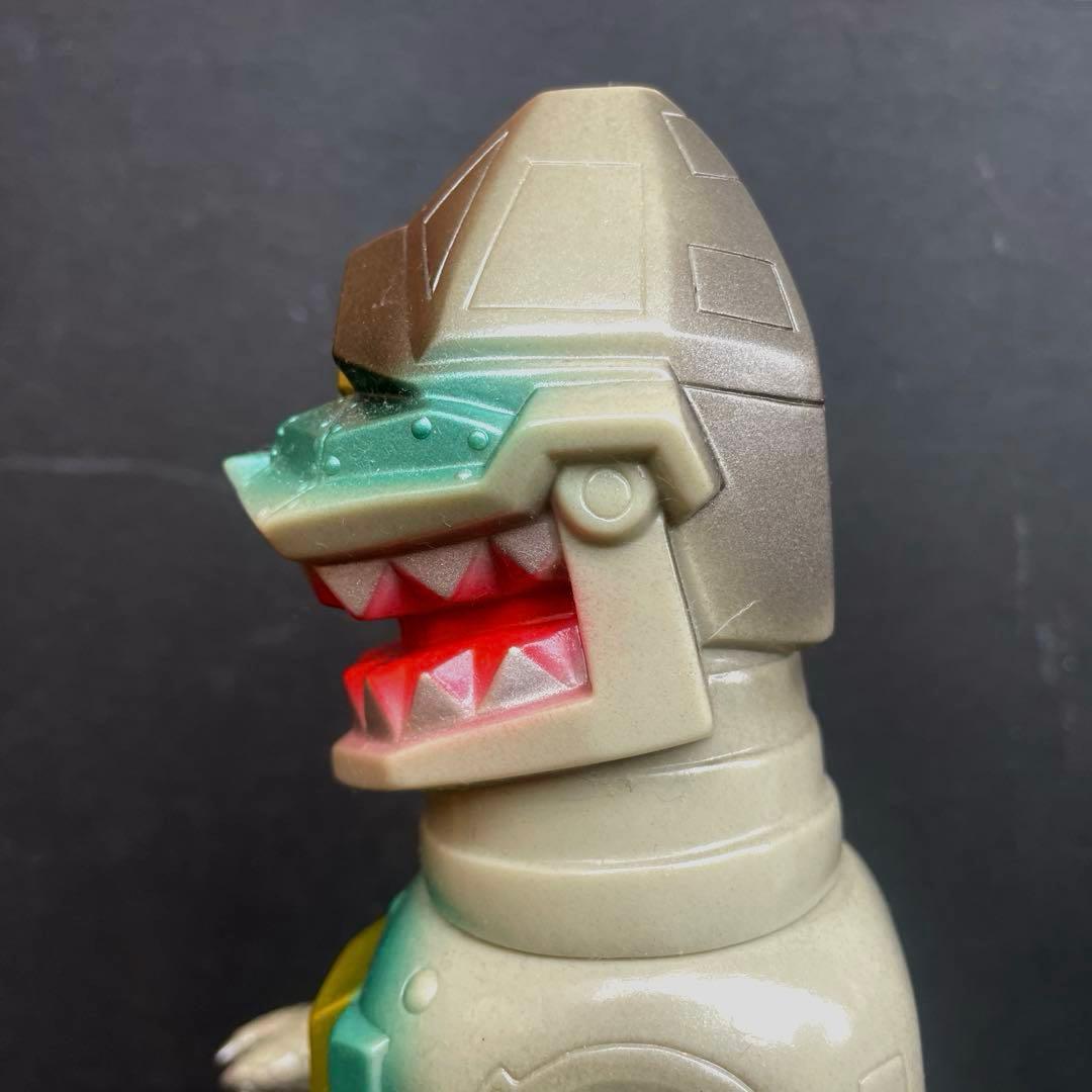 ガーガメル　サイボーグザゴラン　ソフビ　開封品