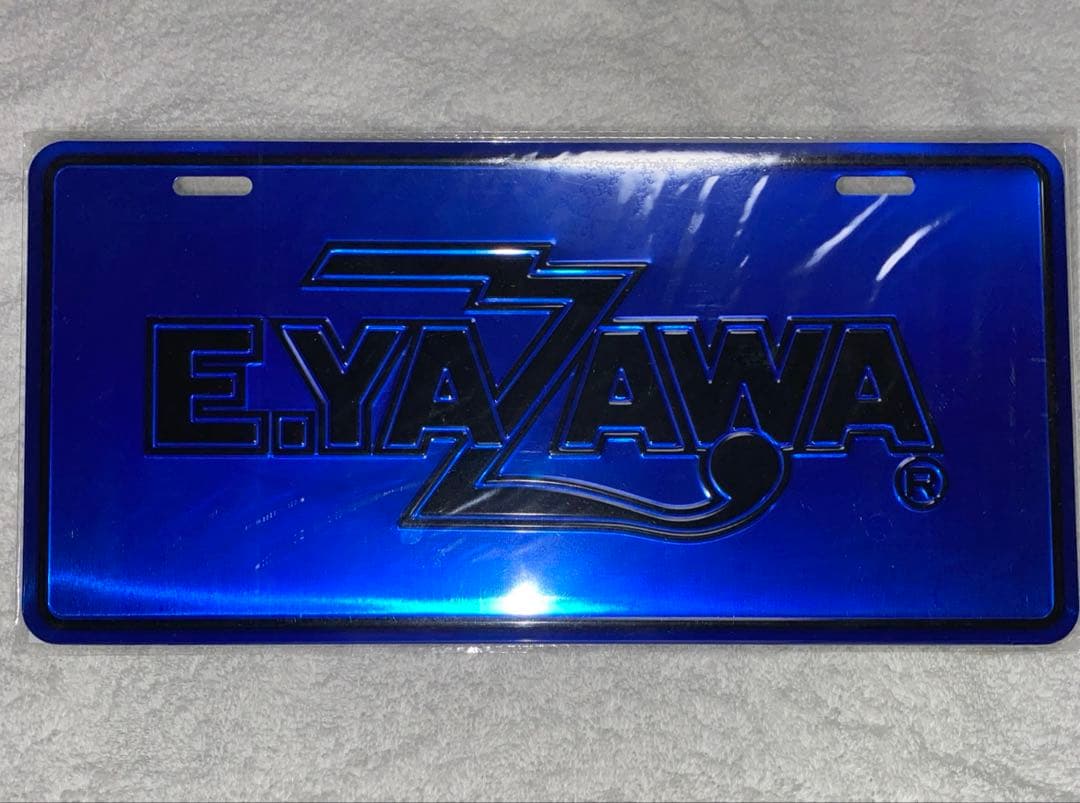 E.YAZAWA ブルーグラデーション　ブラックロゴ