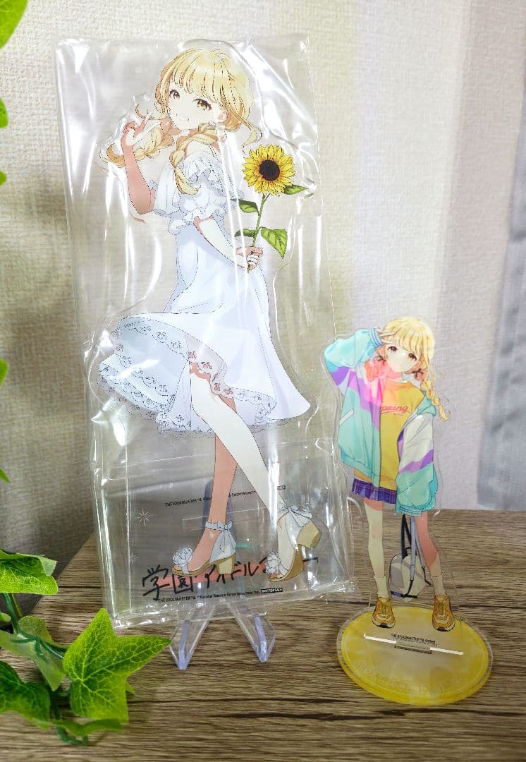 学園アイドルマスター　藤田ことね 特大アクリルスタンド ひまわり ワンピース