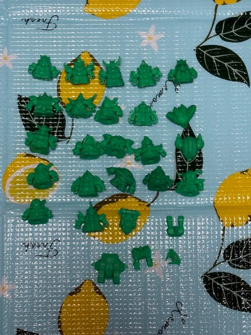 ガン消し　SDガンダム　緑色