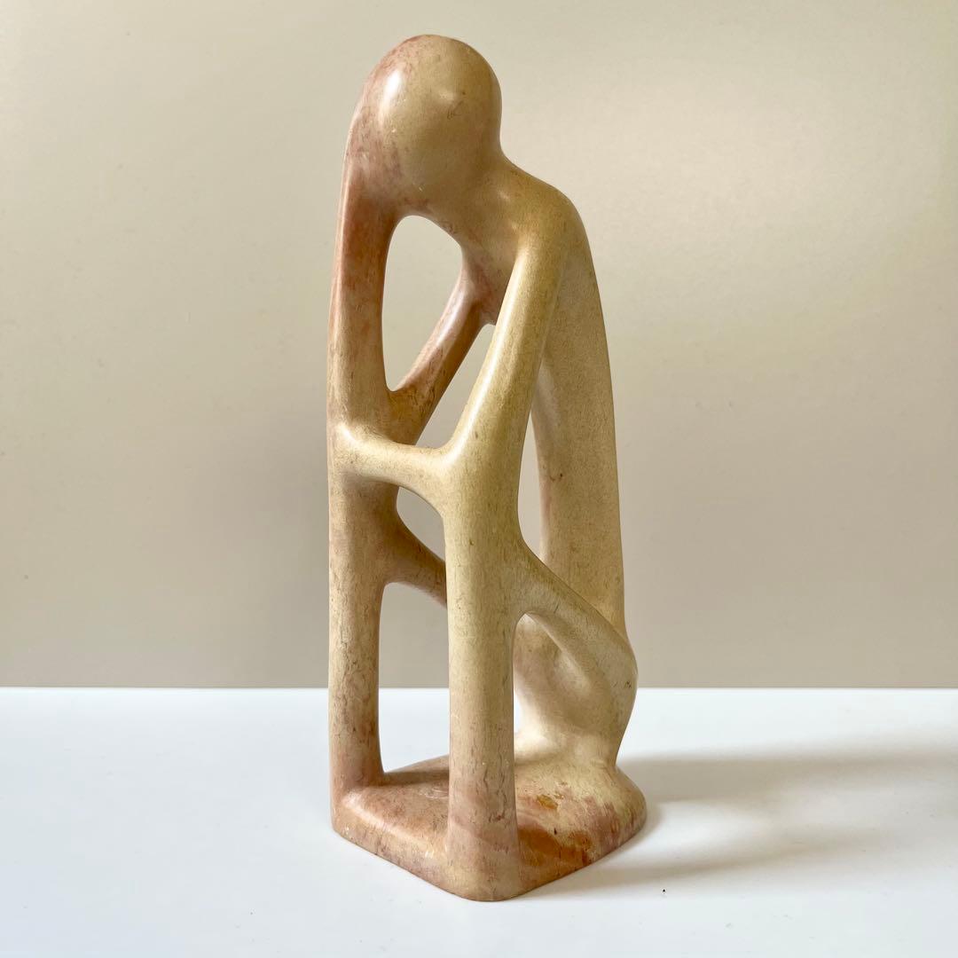 ソープストーン　考える人　石　石製　石彫　石彫り　置物