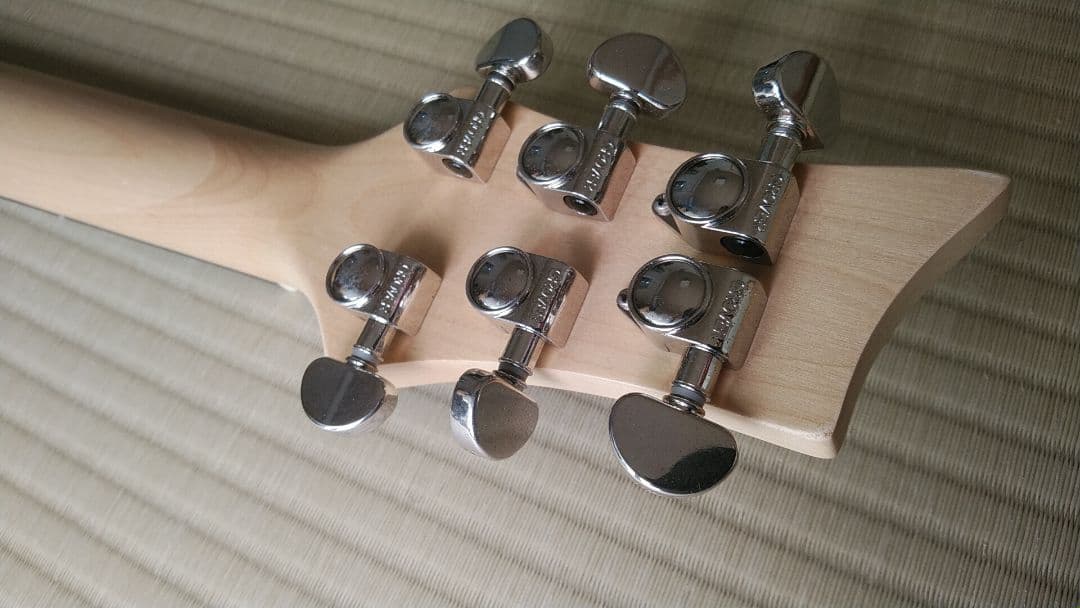 コンポーネント エレキギター