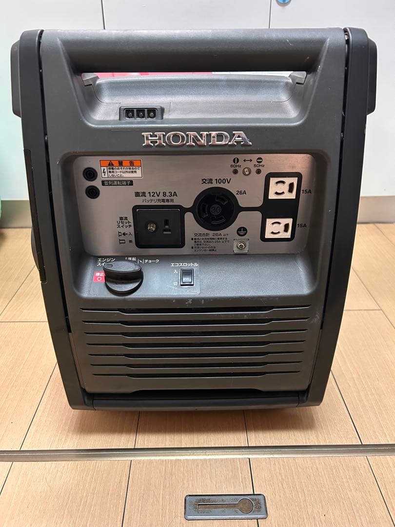 HONDA EU26i インバーター発電機　静音　美品