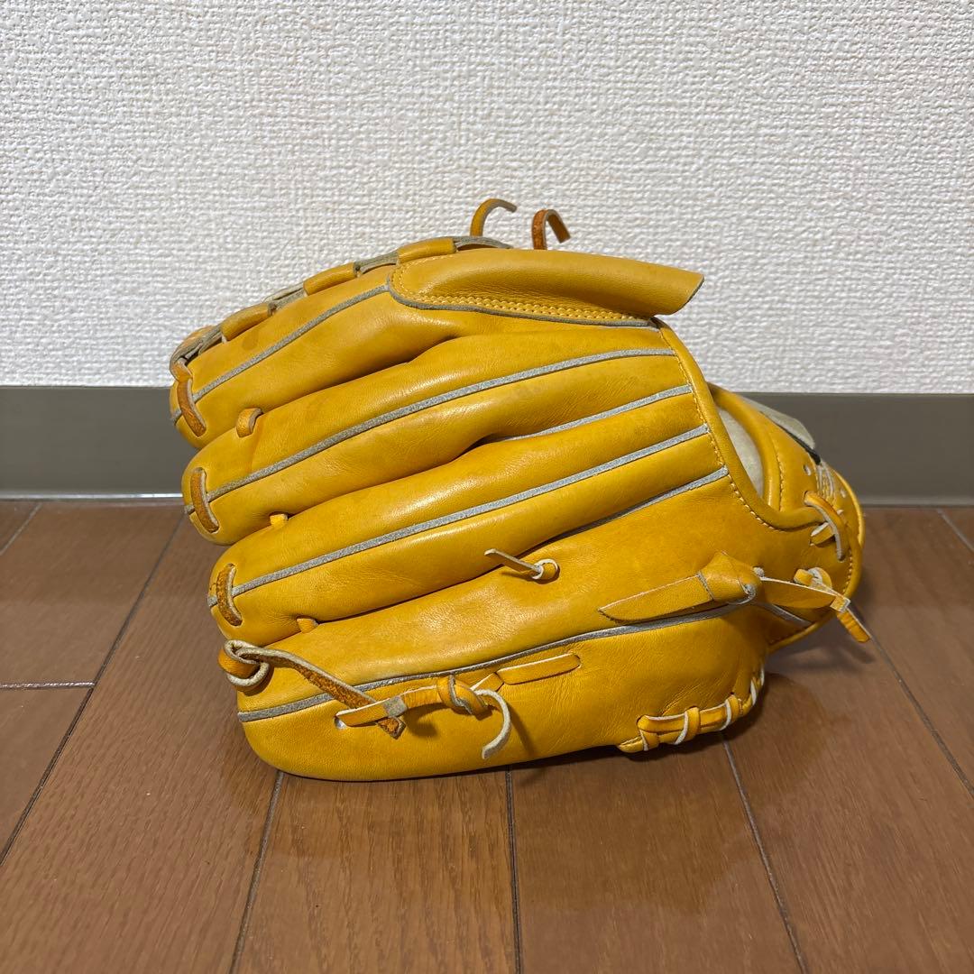 硬式用グローブ 右投手用