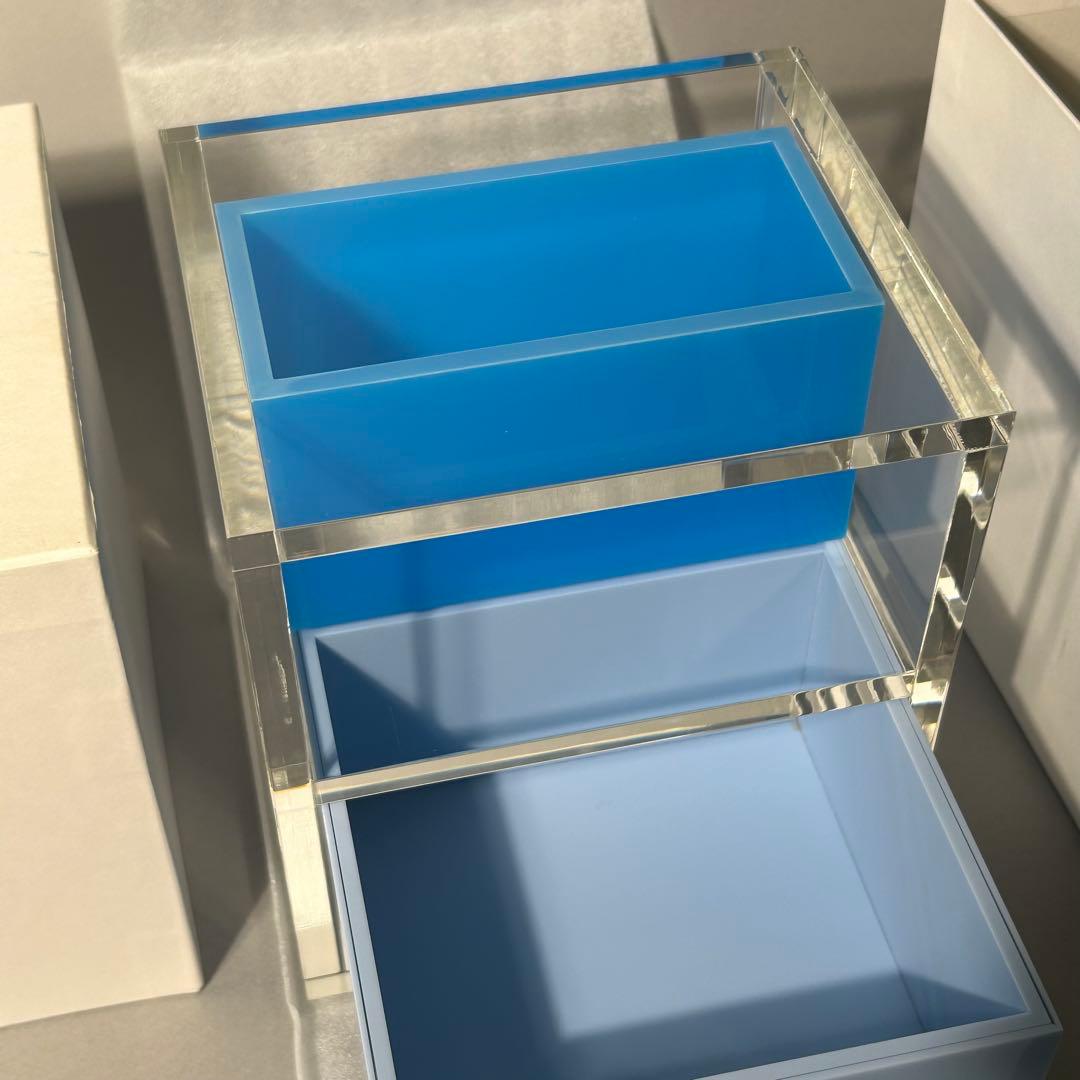 エマニュエルムホー×Waazwizアクリルボックスブルー