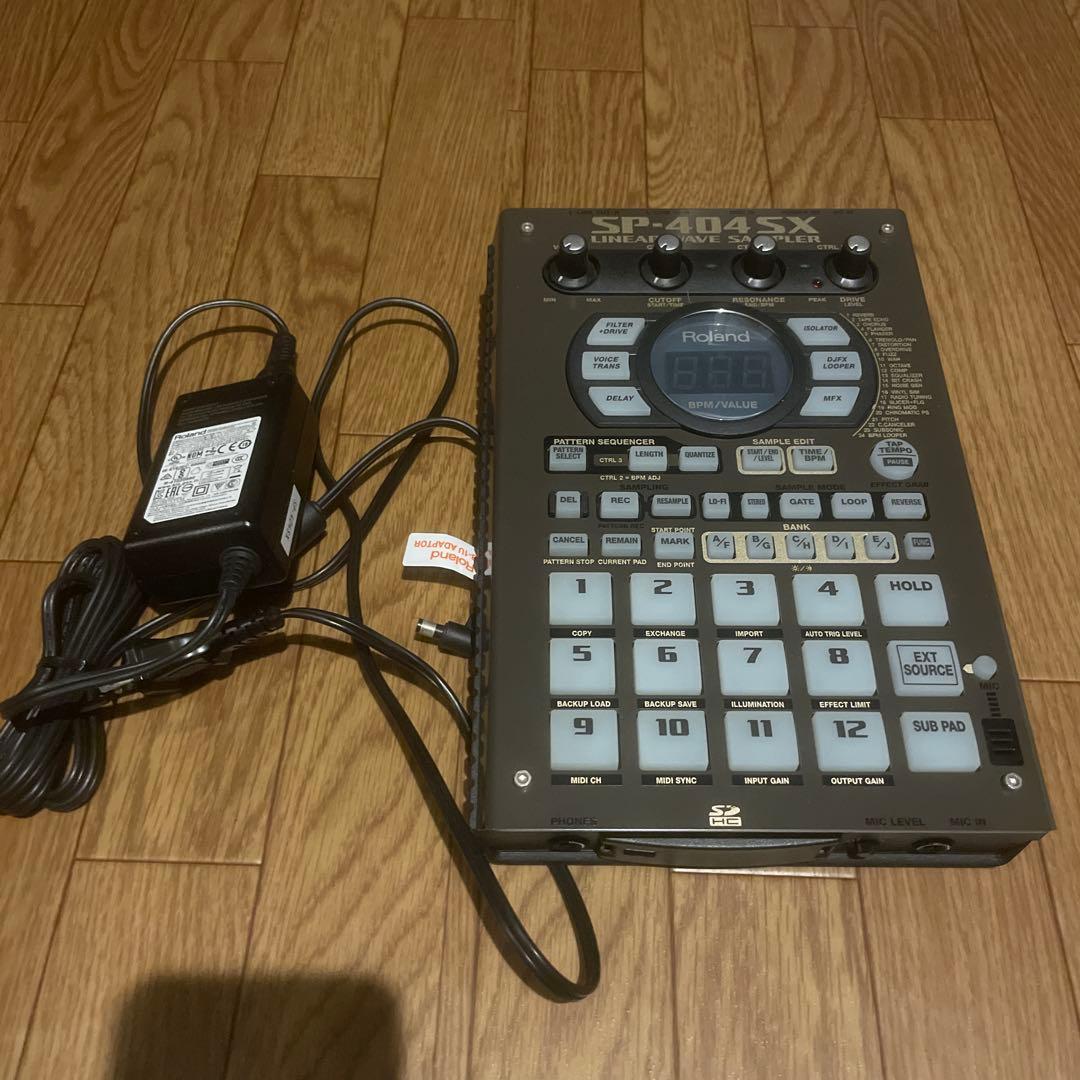 SP-404SX Roland サンプラー　dj 美品　早い者勝ち