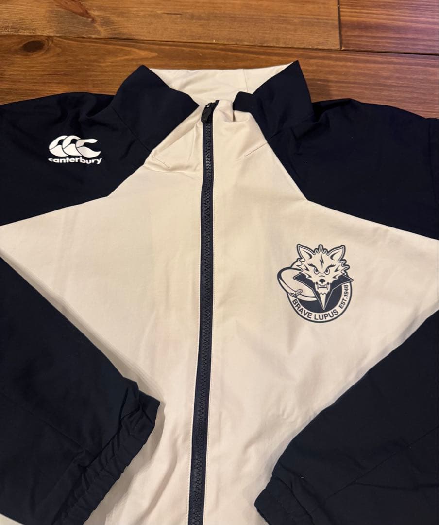 カンタベリー 東芝ブレイブルーパス東京 R+ デュアルウォームジャケット5L