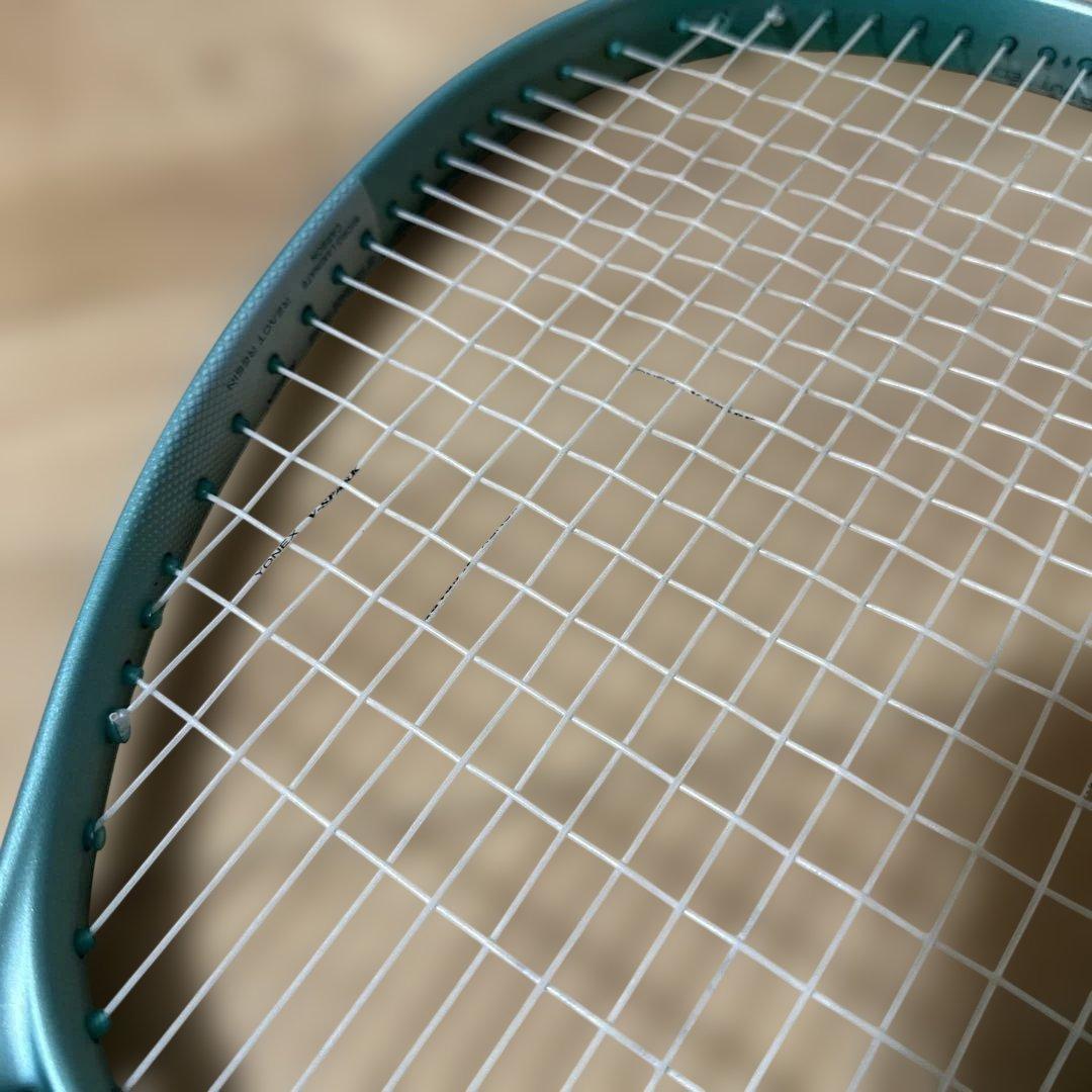 美品　ヨネックス　ボルトレイジ７Ｖ　02-VR7V