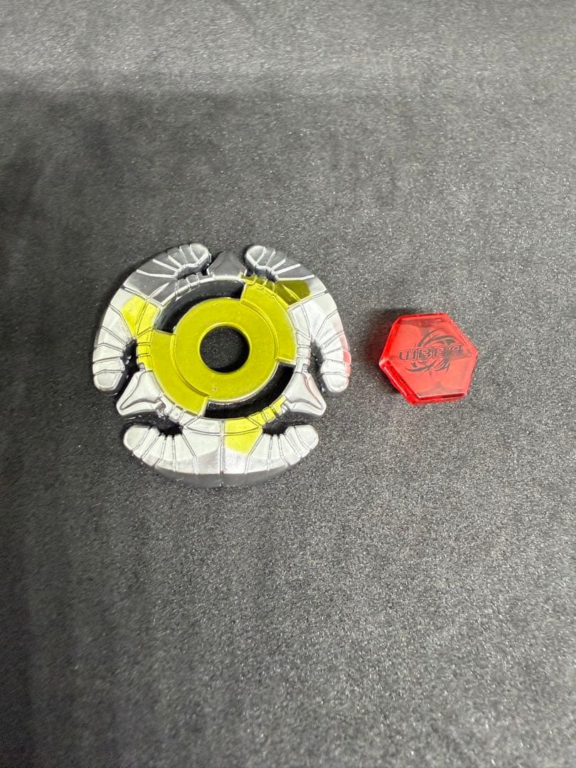 ⭐︎激レア⭐︎ メタルファイトベイブレード　アリエス　ゴールド　WBBAショップ限定