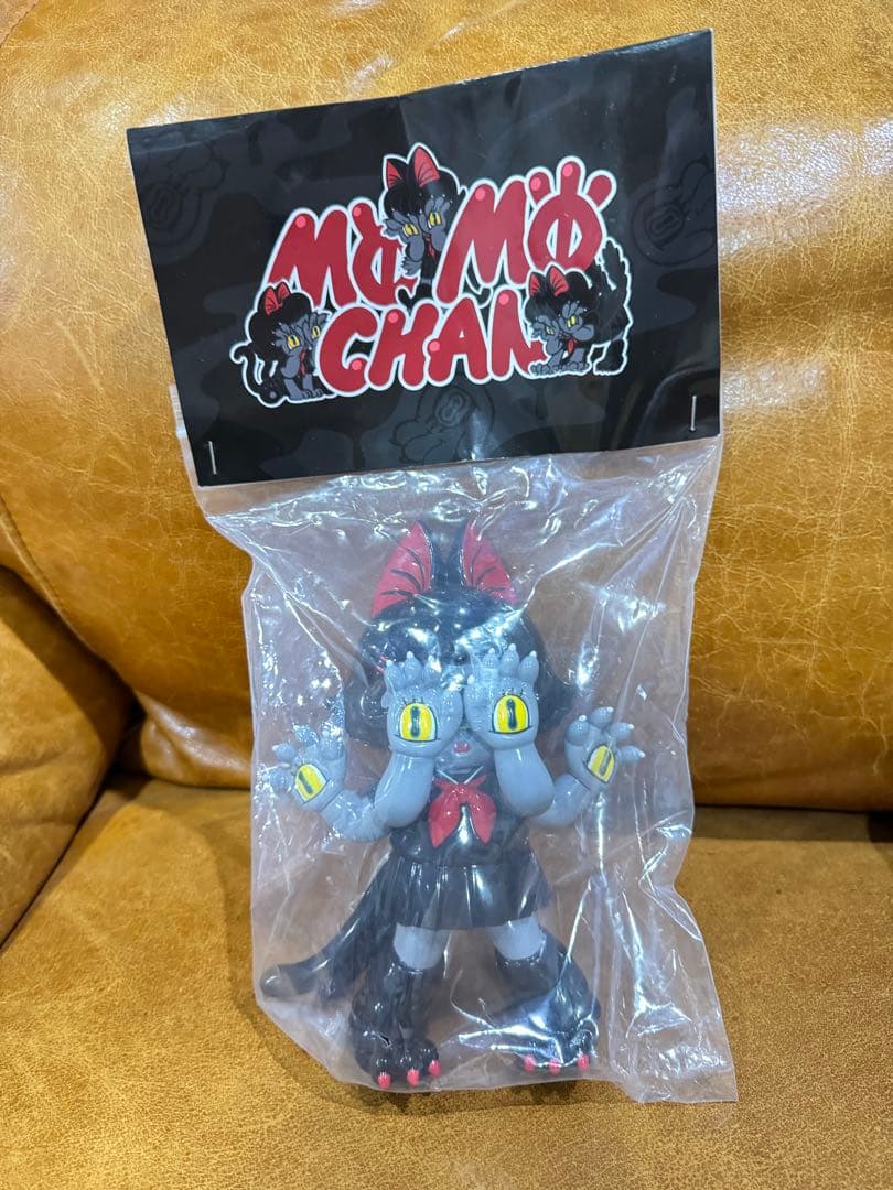 新品　モモちゃん Grape Brain Abao Momochan ソフビ