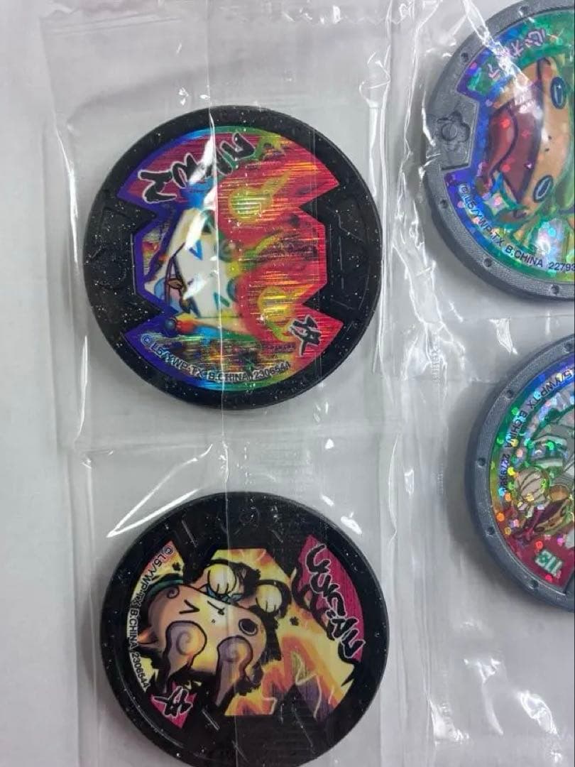 Z*y様 妖怪ウォッチ　妖怪メダル　はぐれ　スペシャルホロ　セミコンプ　新品未開