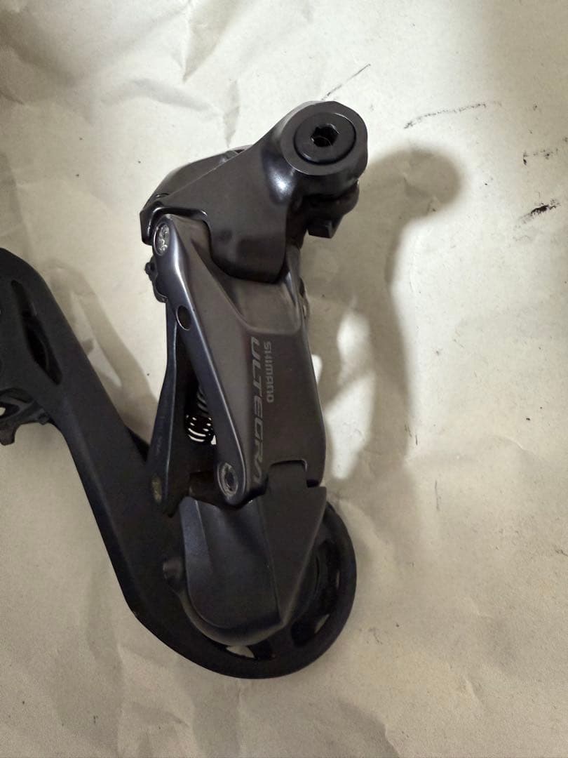 Shimano ULTEGRA R8100 Di2 FD RDセット