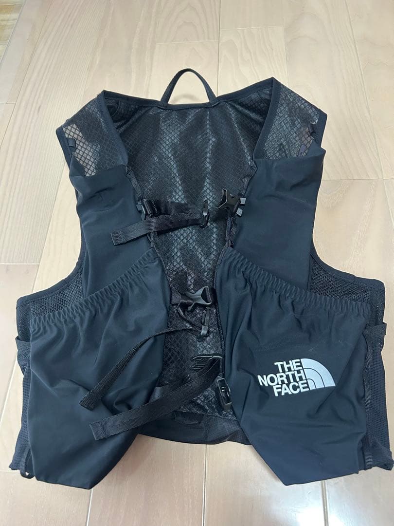 ノースフェイス THE NORTH FACE TR10 Mサイズ