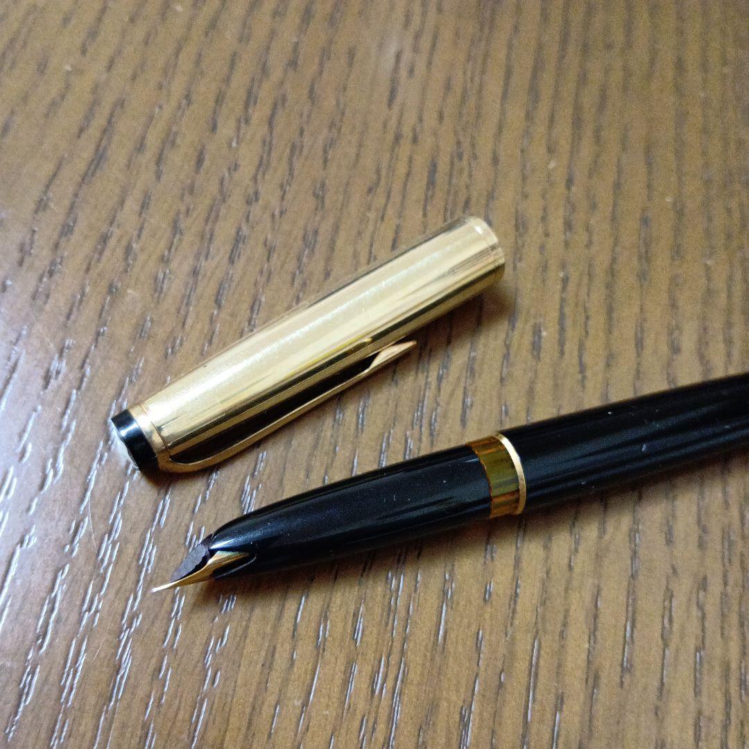 MONTBLANC 万年筆