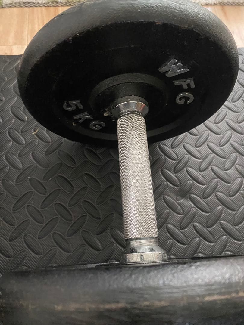 ダンベル 合計40キロ