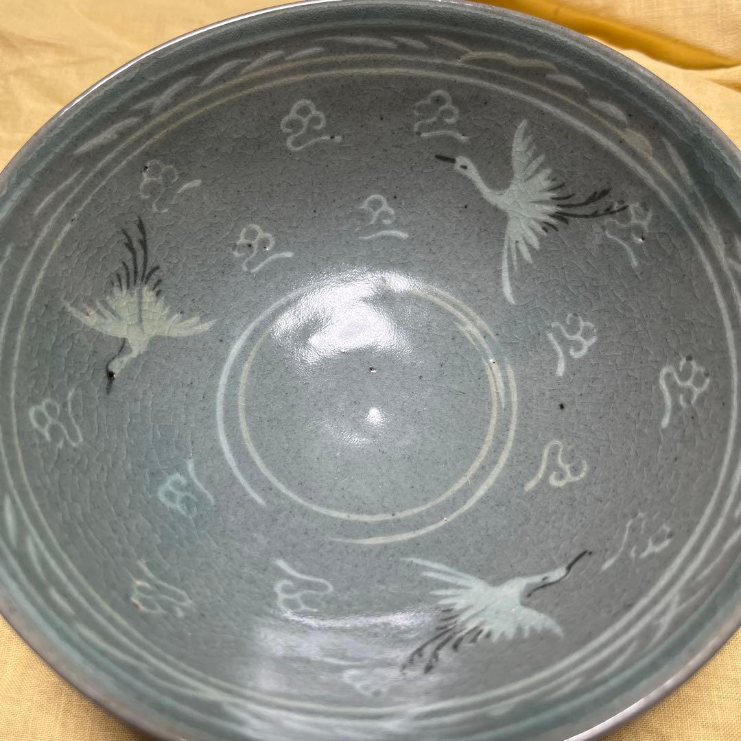 水広陶窯　李貞夏造　高麗象嵌青磁茶碗（共箱） 青磁象嵌雲鶴茶碗　李貞夏作　夏茶碗