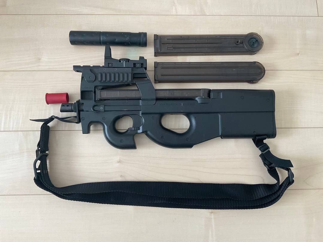 東京マルイ　電動ガン　P-90 スタンダード　現状