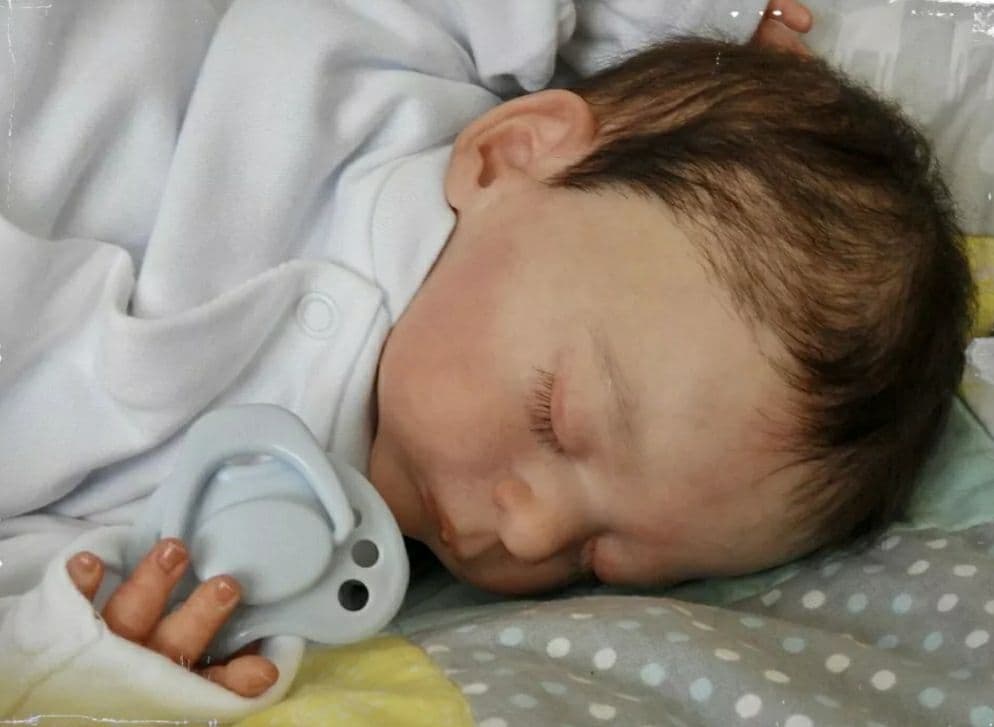 リボンドール♬　かわいいお顔立ちです☆