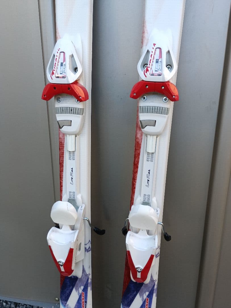 スキー HART DIVA 2.2 ROCKER 152 & TYROLIA LRX9