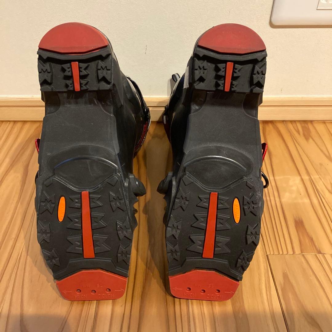 テレマークスキーブーツ（スコットKENAI 75mmノルム）