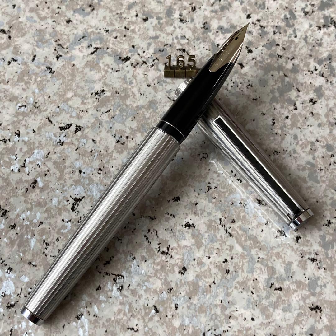 #165 オーバーホール済み 万年筆 パイロット PILOT ユニコーン 18k