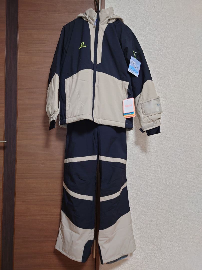レセーダ／オンヨネ　ジュニア用スキーウエア上下セット　サイズ160cm