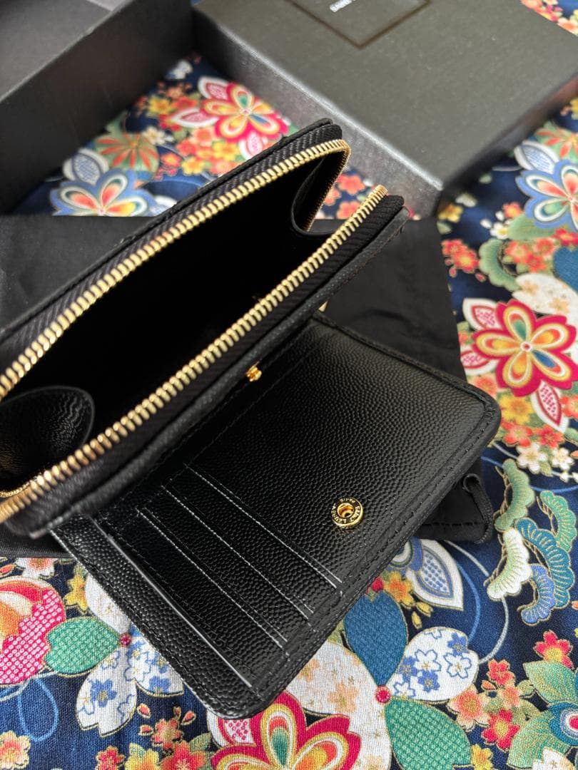 男女兼用 ブラック YSL レザー 二つ折り財布 極美品