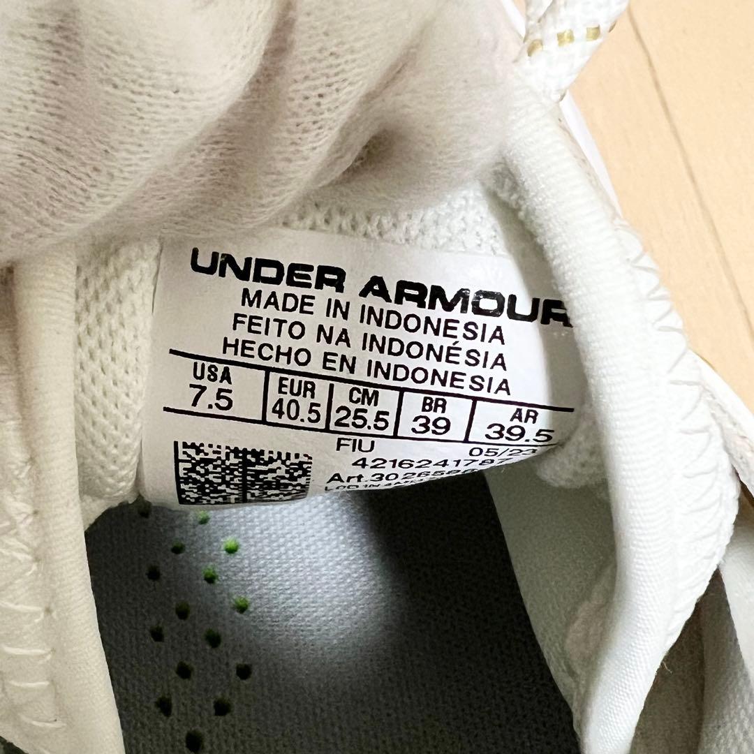 【新品 未使用】Under Armour Harper 8 Low スパイク