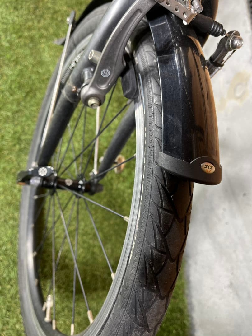 お引き取り限定 DAHON HELIOS 外装8段ギア 折りたたみ自転車