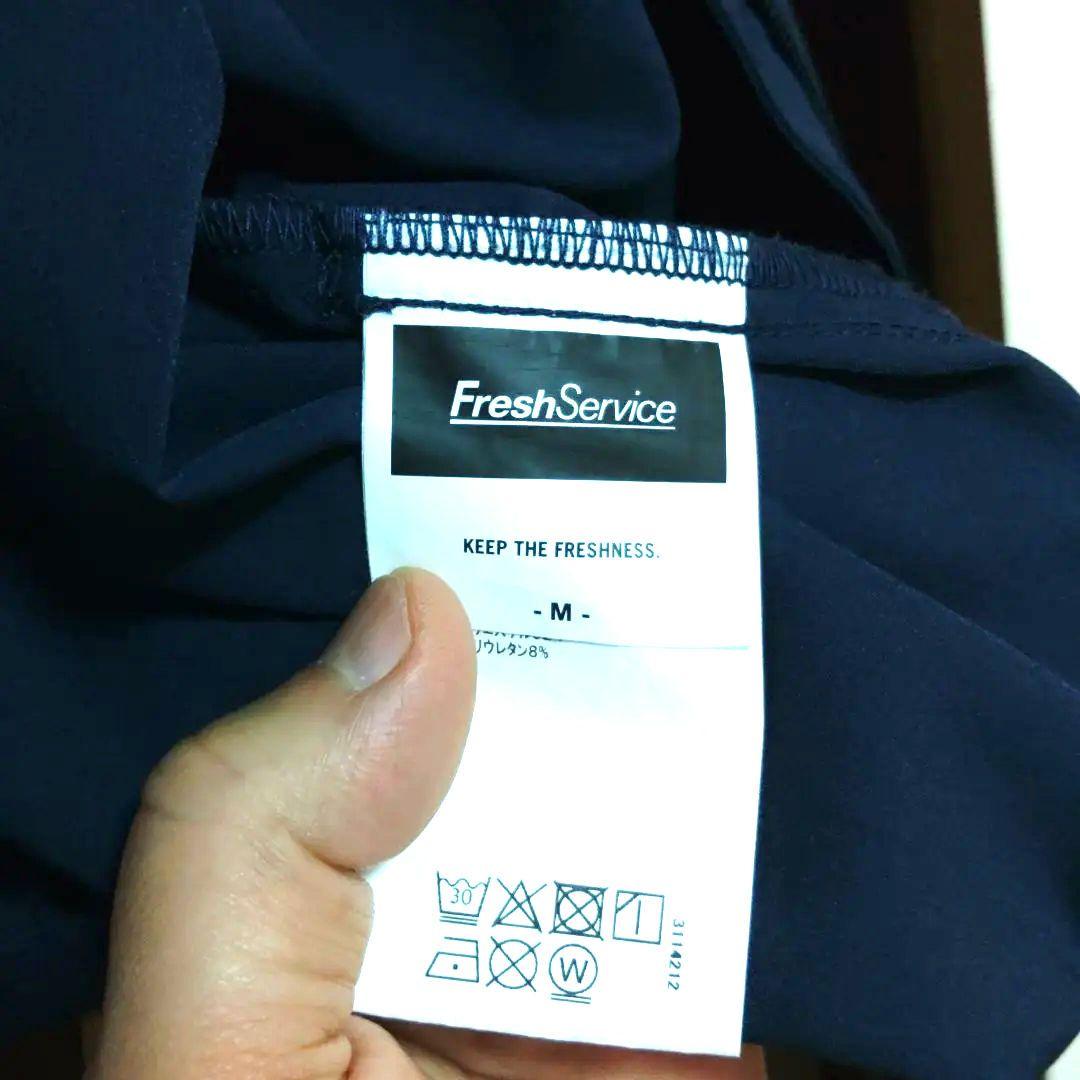 UTILITY PACKABLE SUIT NAVY Mサイズ