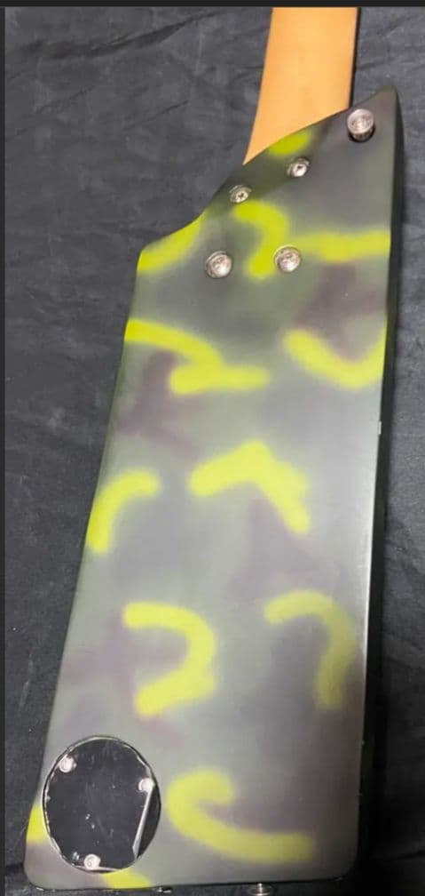 【SOLFAGE】ミリタリーエレキギター