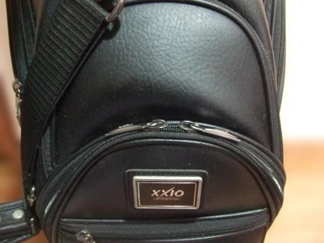 ダンロップ　XXIO　９型　ゼクシオ　キャディーバック　ブラック