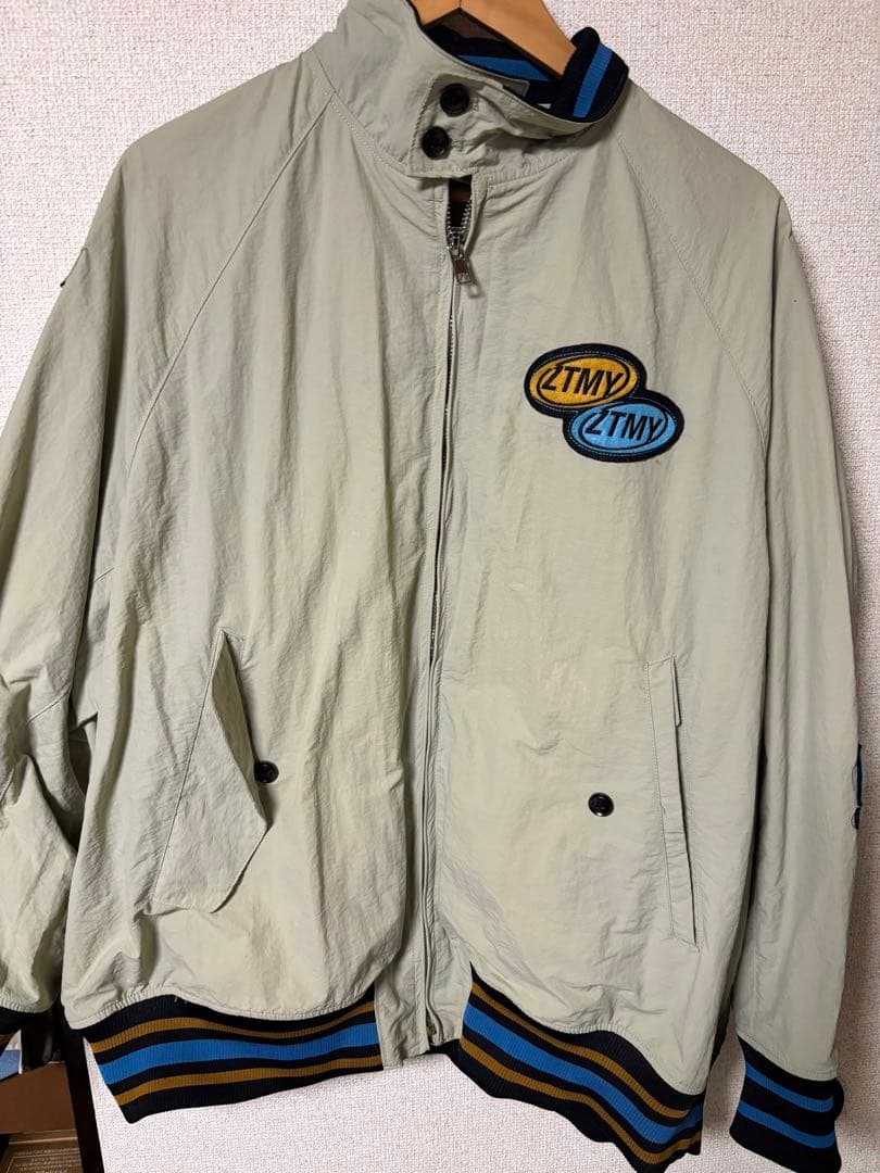 おまけ付きずっと真夜中でいいのに。テクノプアジャケットXXLサイズ