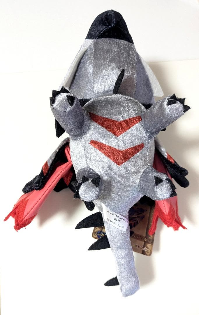 モンハン　奇しき赫耀のバルファルクぬいぐるみ【タグ付】