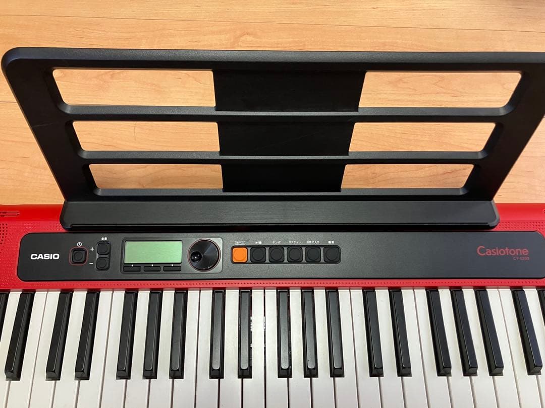 カシオキーボード　casiotone CT-S200