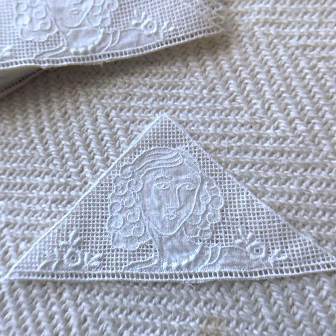 アンティークコットン レース刺繍 女性 三角パーツ マーガブ 16枚