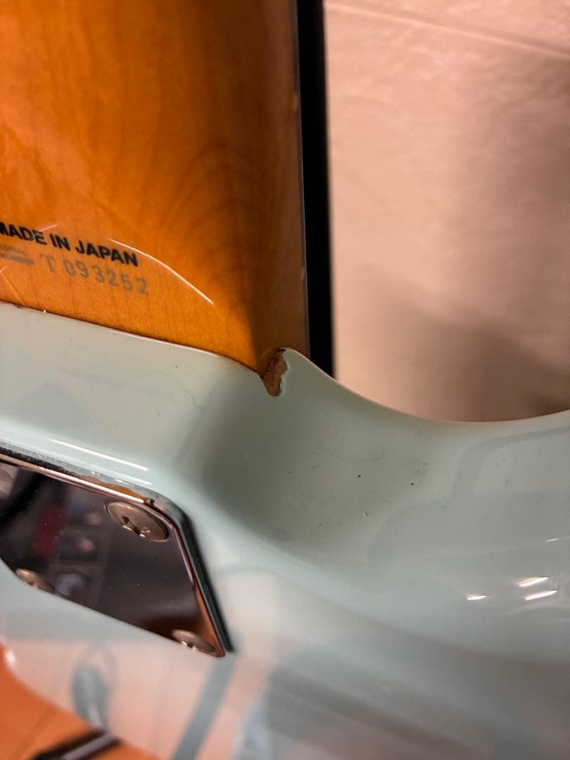 fender japan mustang カート仕様　社外ハードケース付き